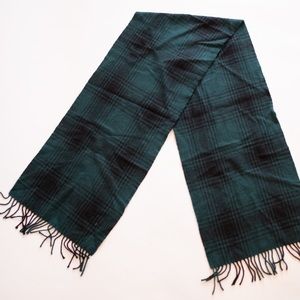 Green plaid cashmere fringed j.crew scarf